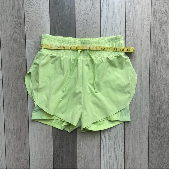 Gymshark Green Athletic Shorts with Elastic Waistband - Picture 6 of 8